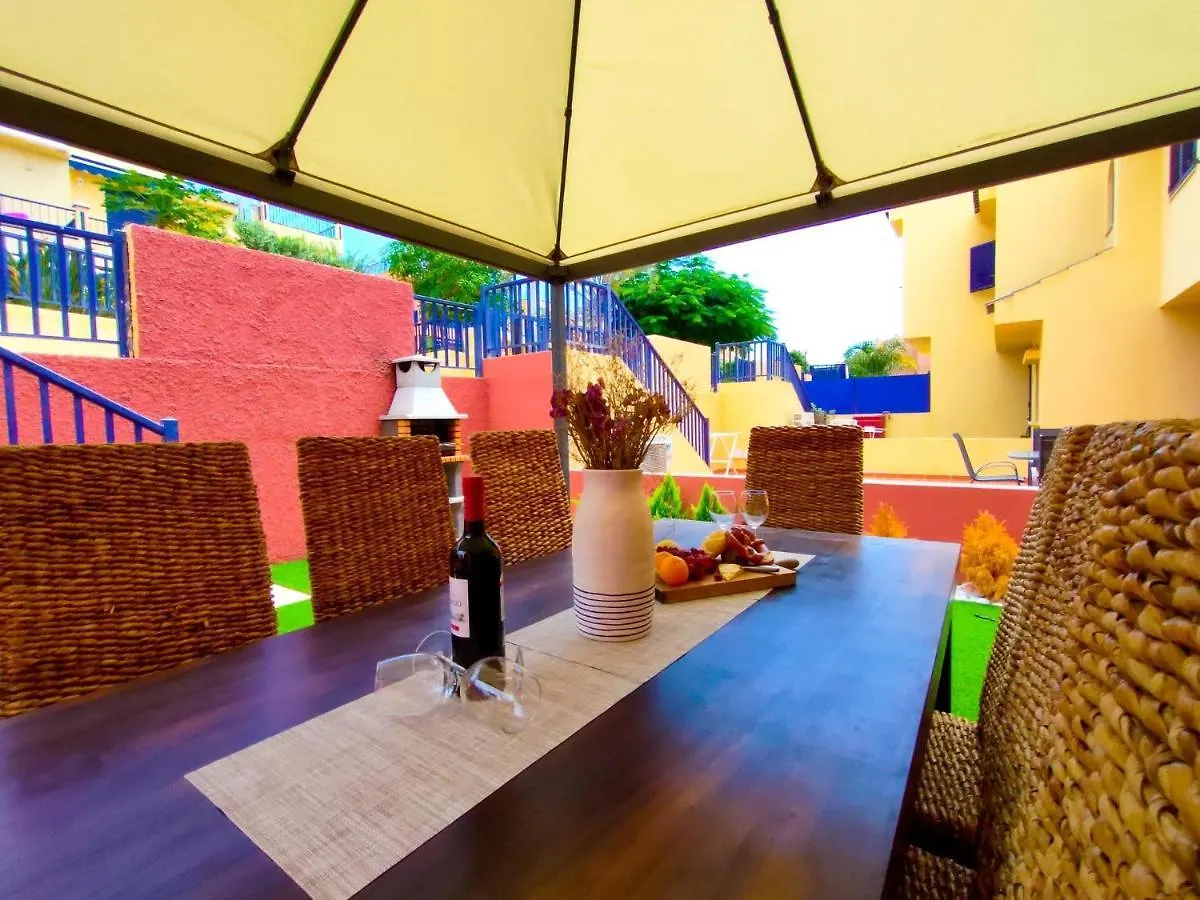הוילה פלאייה דל אינגלז Lemon Terraced House בית נופש